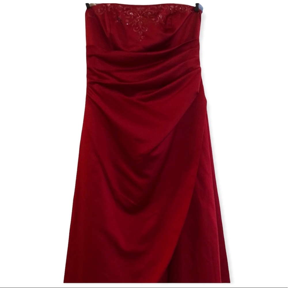 David's Bridal Satin Ball Gown W/ Side Ruching Style F11165 Red